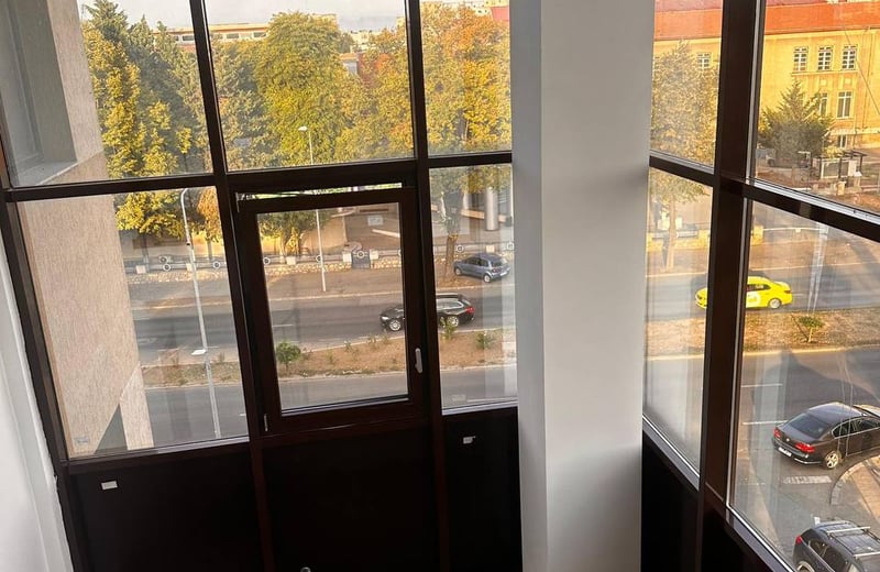 Location d’un appartement chaleureux de 2 pièces, 55 m², Faleza Nord, Constanța, Roumanie